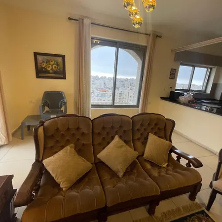 Home Away From Home With A Beautiful Balcony View 3 Bedrooms 2 Bathrooms Amman Zewnętrze zdjęcie