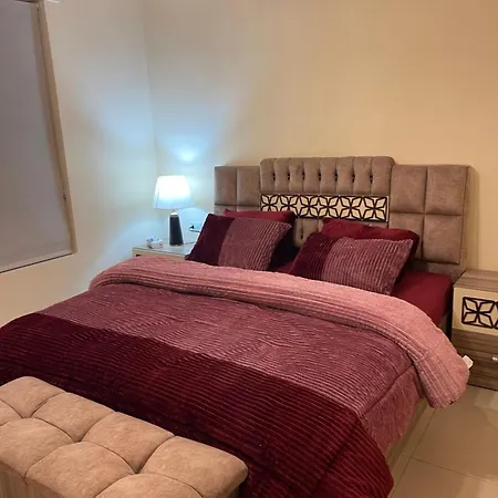 Home Away From Home With A Beautiful Balcony View 3 Bedrooms 2 Bathrooms Amman Zewnętrze zdjęcie