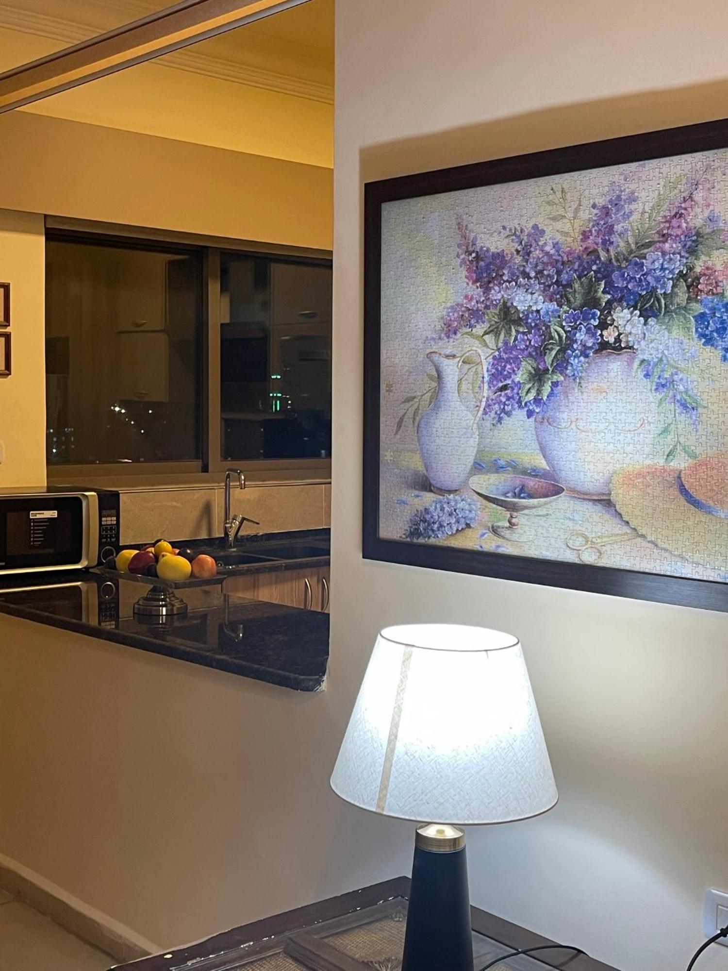 Away From With A Beautiful Balcony View 3 Bedrooms 2 Bathrooms Amã